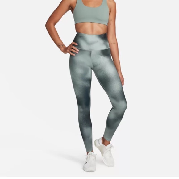 NWT - Nike Women's One High-Waist Full-Length Leggings. Size Medium. - Picture 2 of 14